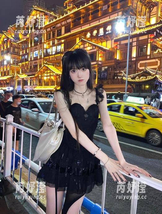 Kitkat Cosplay Kitkat Cosplay带你走进她的爱宕私房世界,原图尽显她的不完美与真实